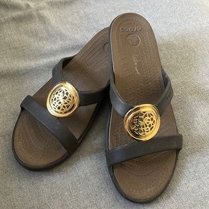 Decorative CROCS sandals - size 8
